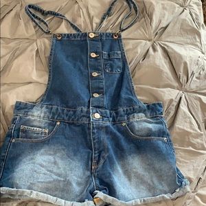 Never worn forever21 overall